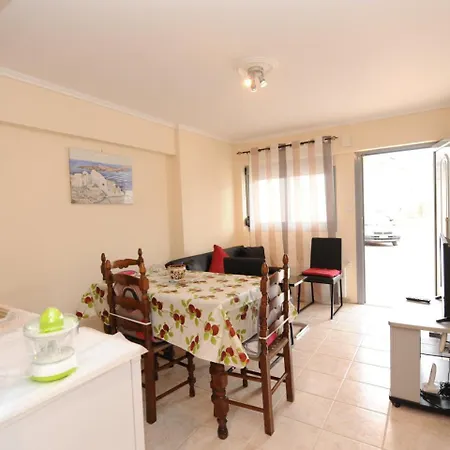 Antigoni's - Halkidiki * Nea Moudania